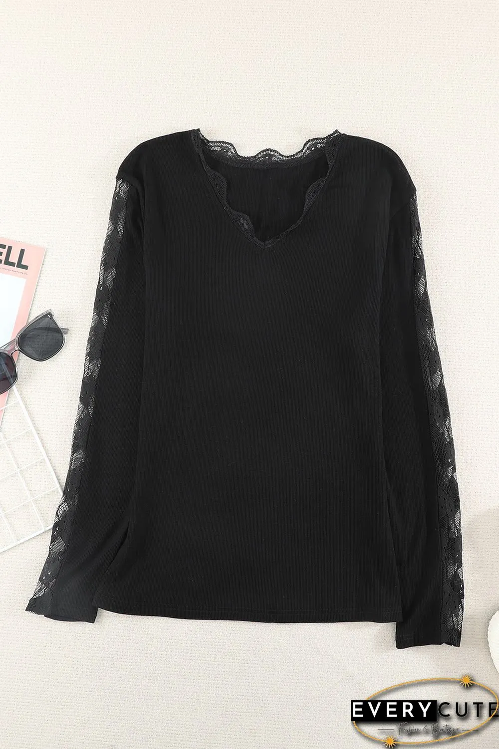 Lace Splicing Scallop V Neck Long Sleeve Blouse