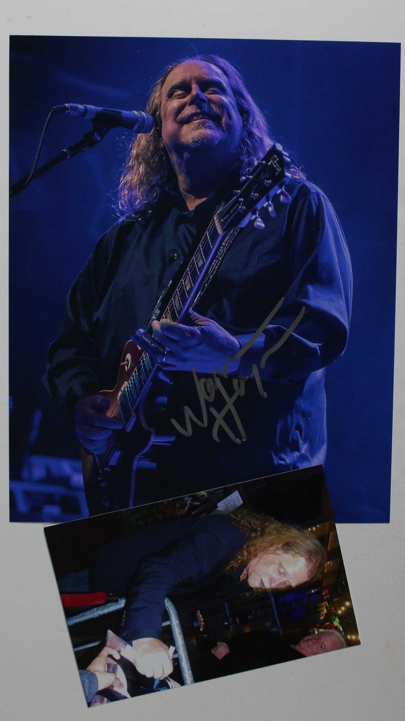 Warren Haynes Signed Autographed Glossy 8x10 Photo Poster painting - COA Matching Holograms