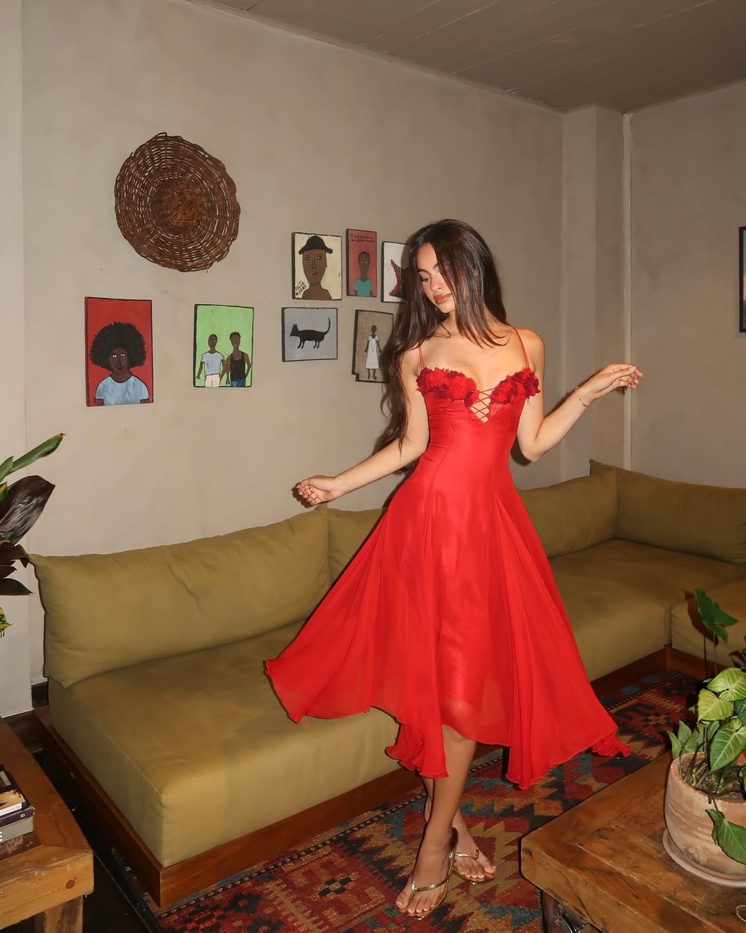 Charming Red Chiffon Spaghetti-Straps Sleeveless Tea-Length A-Line Prom Dress With Appliques | RH0078 Wellcucu