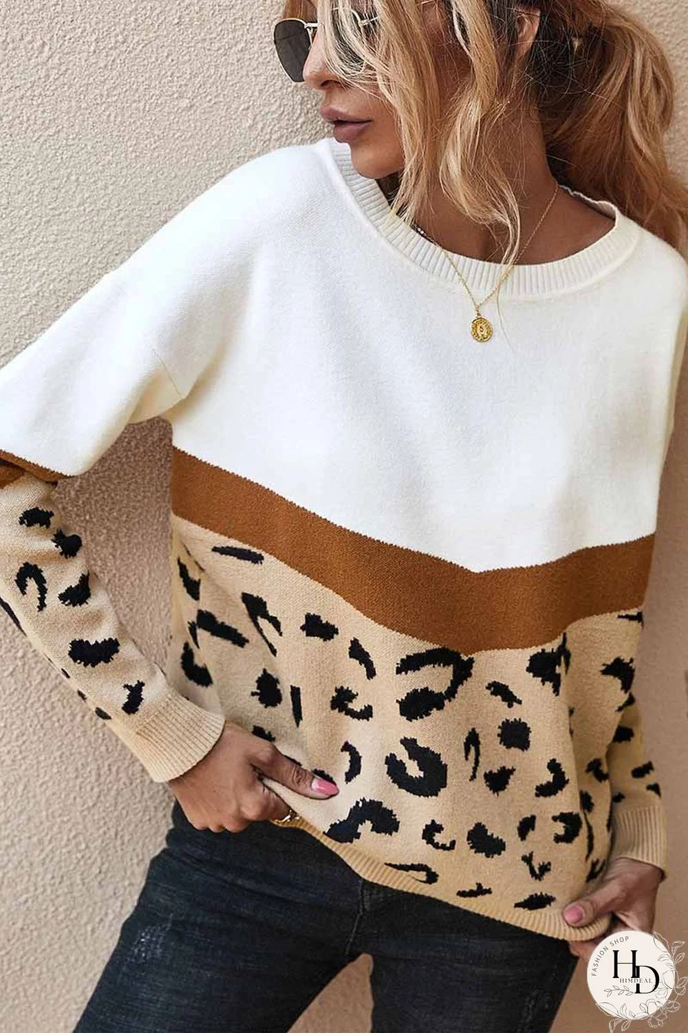 Leopard  Splice Contrast O-neck Sweater