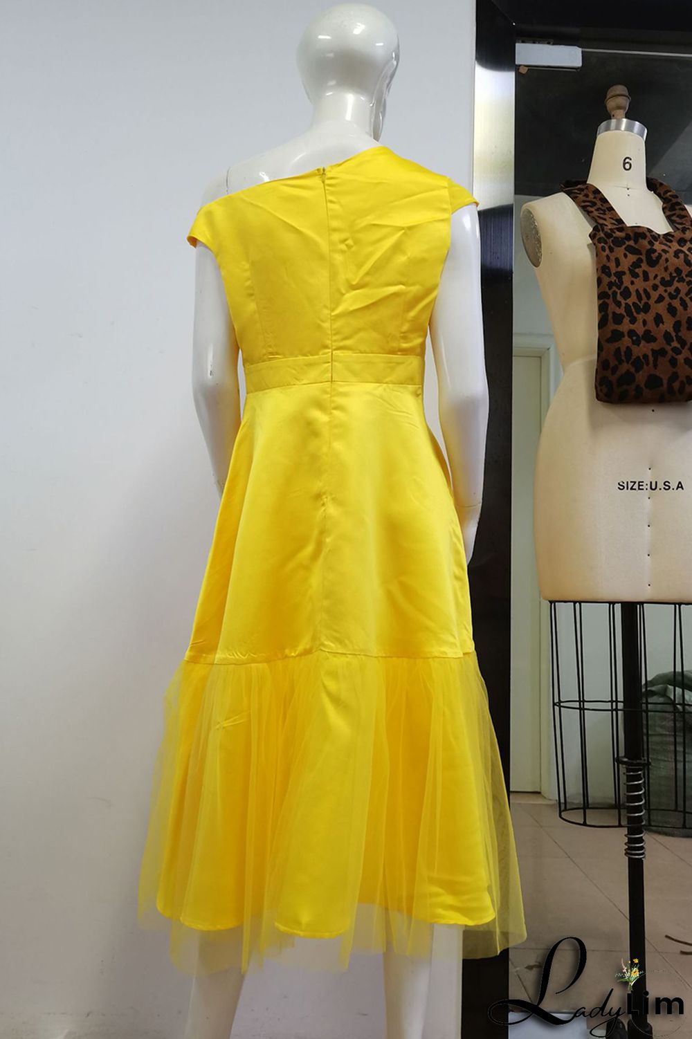 Fluorescent Yellow Fashion Casual Solid Patchwork A Line Dresses