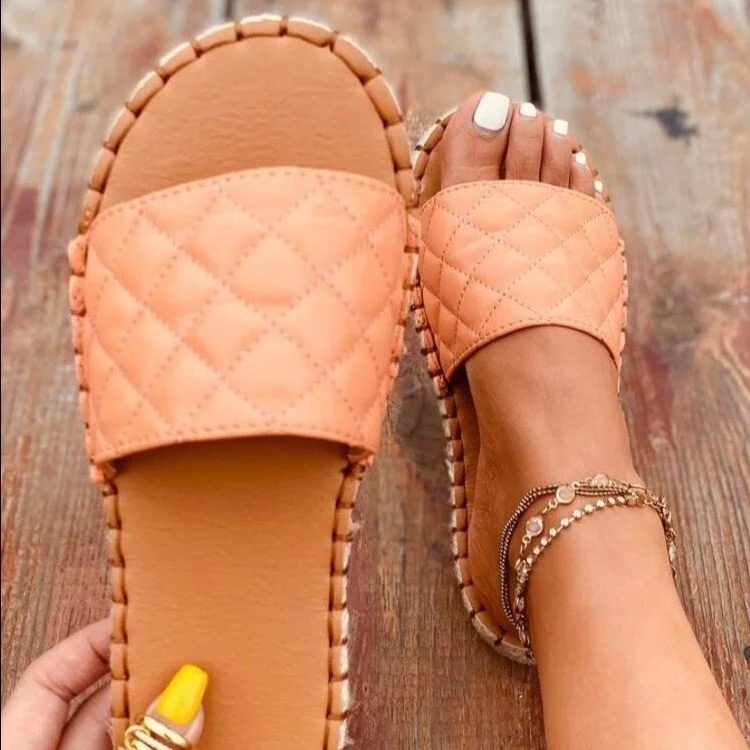 Outer wear flat leather flip-flop ladies sandals