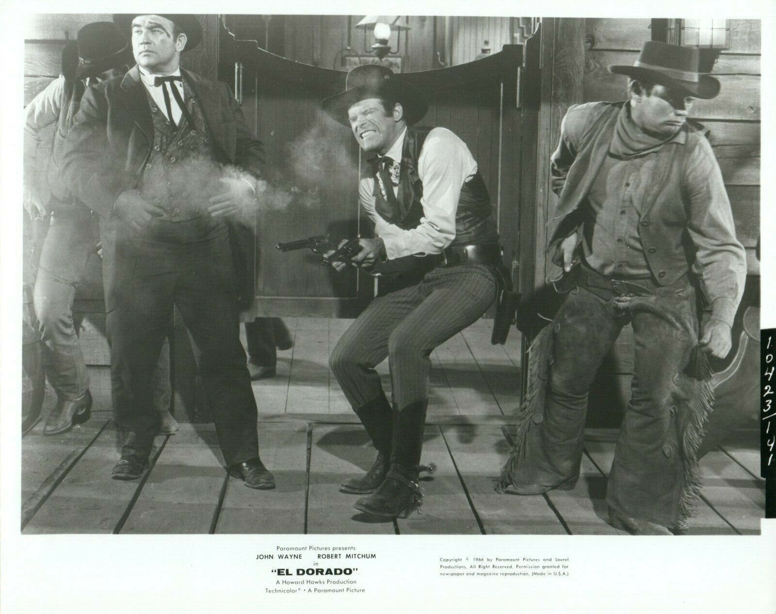 EL DORADO Movie 8x10 Promo Press News Photo Poster painting JOHN WAYNE ROBERT MITCHUM