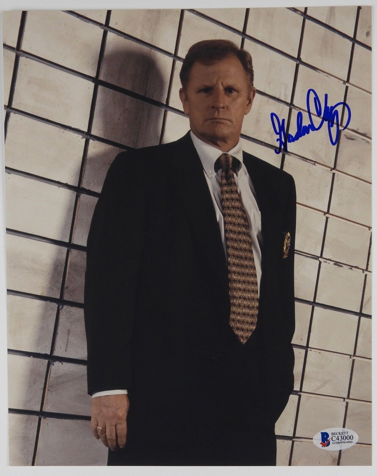 Gordon Clapp NYPD Blue signed autograph Photo Poster painting 8 x 10 BAS COA Beckett