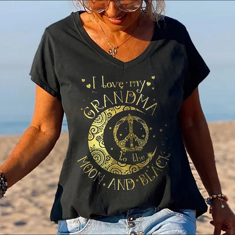 I Love My Grandma To The Moon And Black Printed Women's T-shirt
