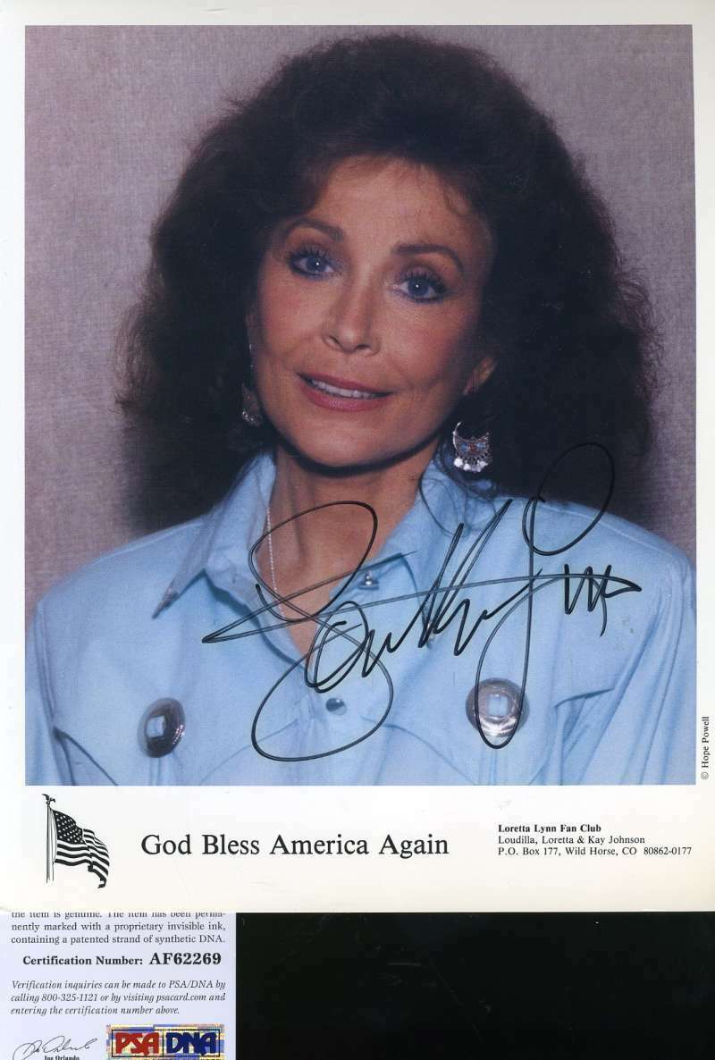 Loretta Lynn Psa Dna Coa Hand Signed 8x10 Photo Poster painting Autograph