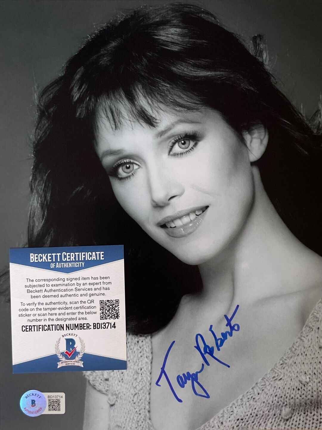 Tanya Roberts RIP 1955-2021 007 Original Signed 8X10 Photo Poster painting w/Becket COA #3