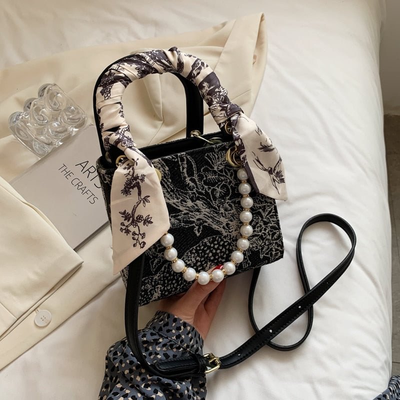 Luxury brand Ribbon Tote bag 2021 Summer New High-quality Woolen cloth Women's Designer Handbag Lattice Shoulder Messenger Bag