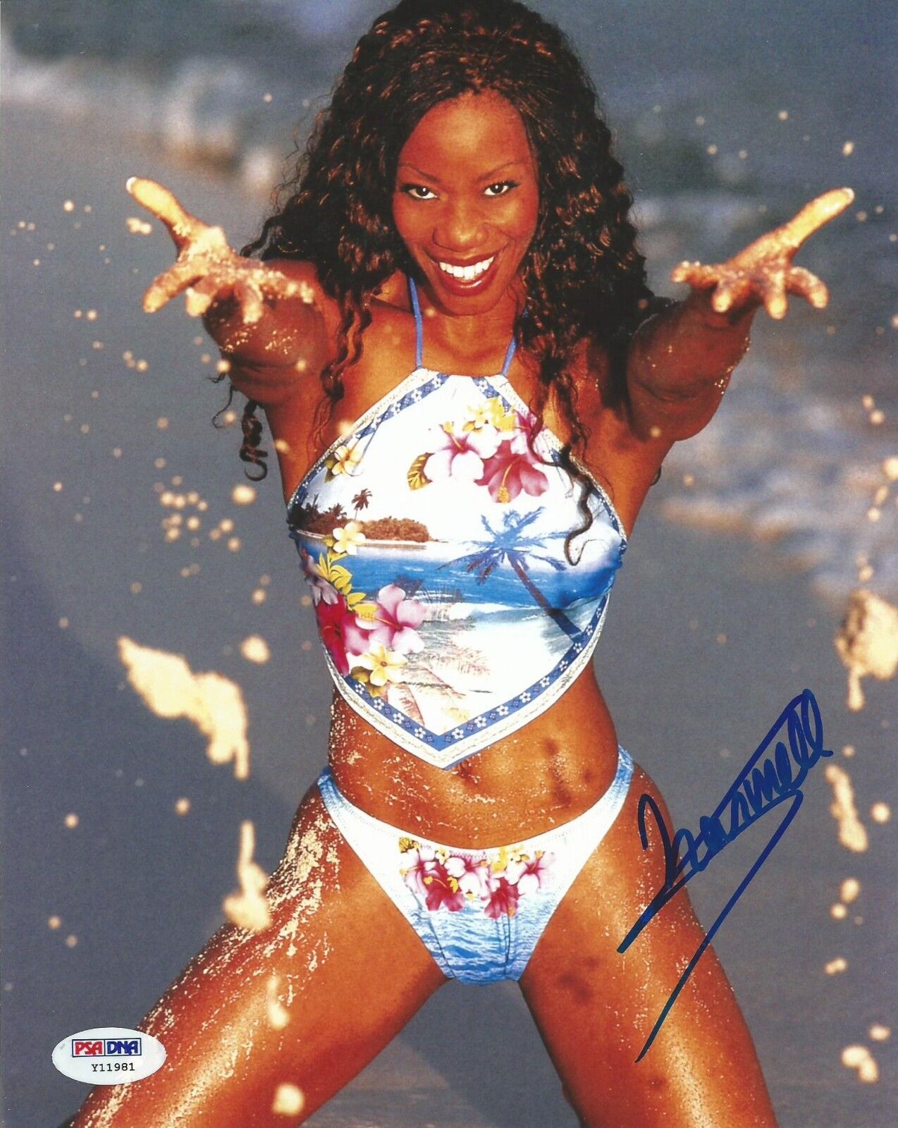 Queen Sharmell Huffman Signed WWE 8x10 Photo Poster painting PSA/DNA COA Picture Autograph Diva