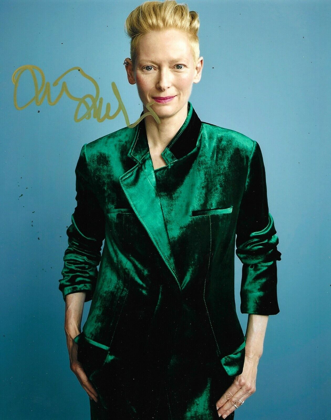 Tilda Swinton Signed 10x8 Photo Poster painting AFTAL