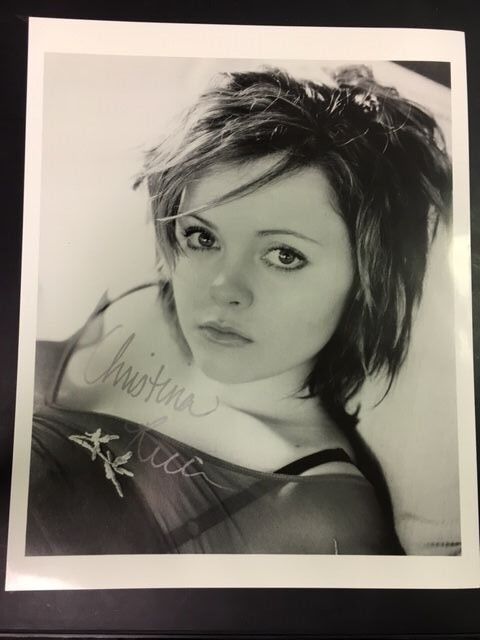 Christina Ricci Signed 8x10 Photo Poster painting Young and Innocent!