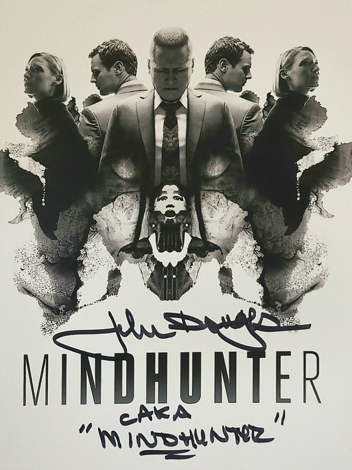 John Douglas Hand Signed Autograph Photo Poster painting FBI Profiler Real Life Mindhunter