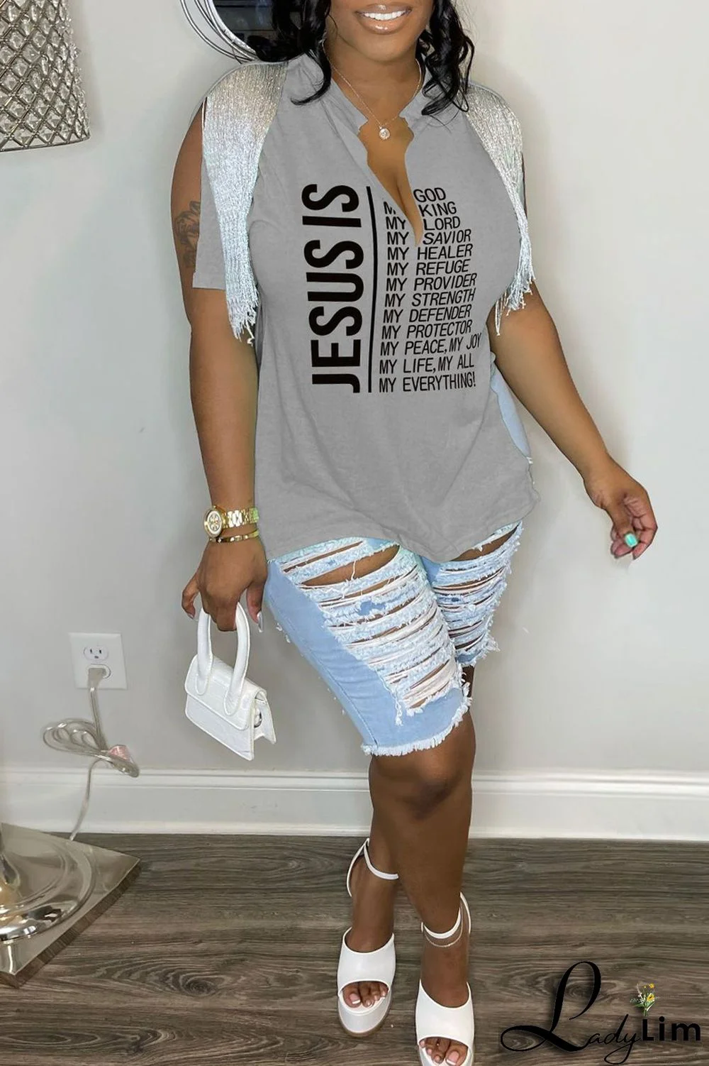 Black Casual Letter Print Tassel Patchwork V Neck T-Shirts