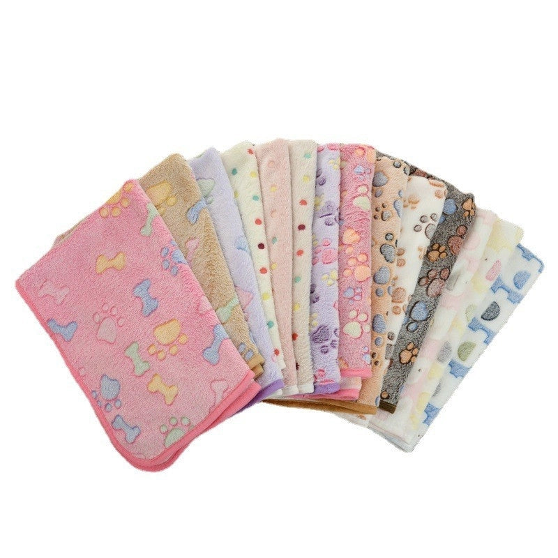 In Stock Pet Blanket Four Seasons Universal Cat And Dog Blanket Thickened Flannel Paw Printing Blanket Pet Supplies