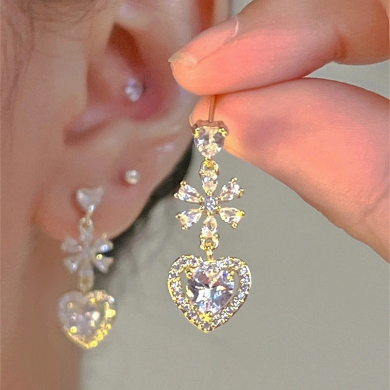 Love Flower Diamond Earrings Female Super Flash Temperament  Niche Design High-end Earrings Earrings