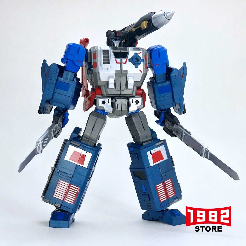 FANSHOBBY MB-11 GOD ARMOUR Transformers Action Figure Reprint 1/12 Scale Alloy Frame Articulated Combiner Armor Collectible
