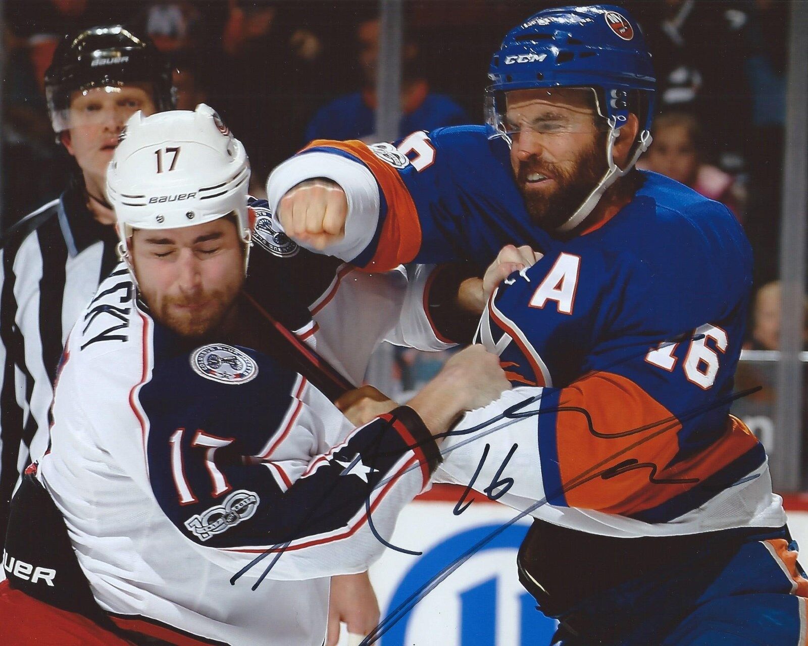 Andrew Ladd Signed 8x10 Fight Photo Poster painting New York Islanders Autographed COA