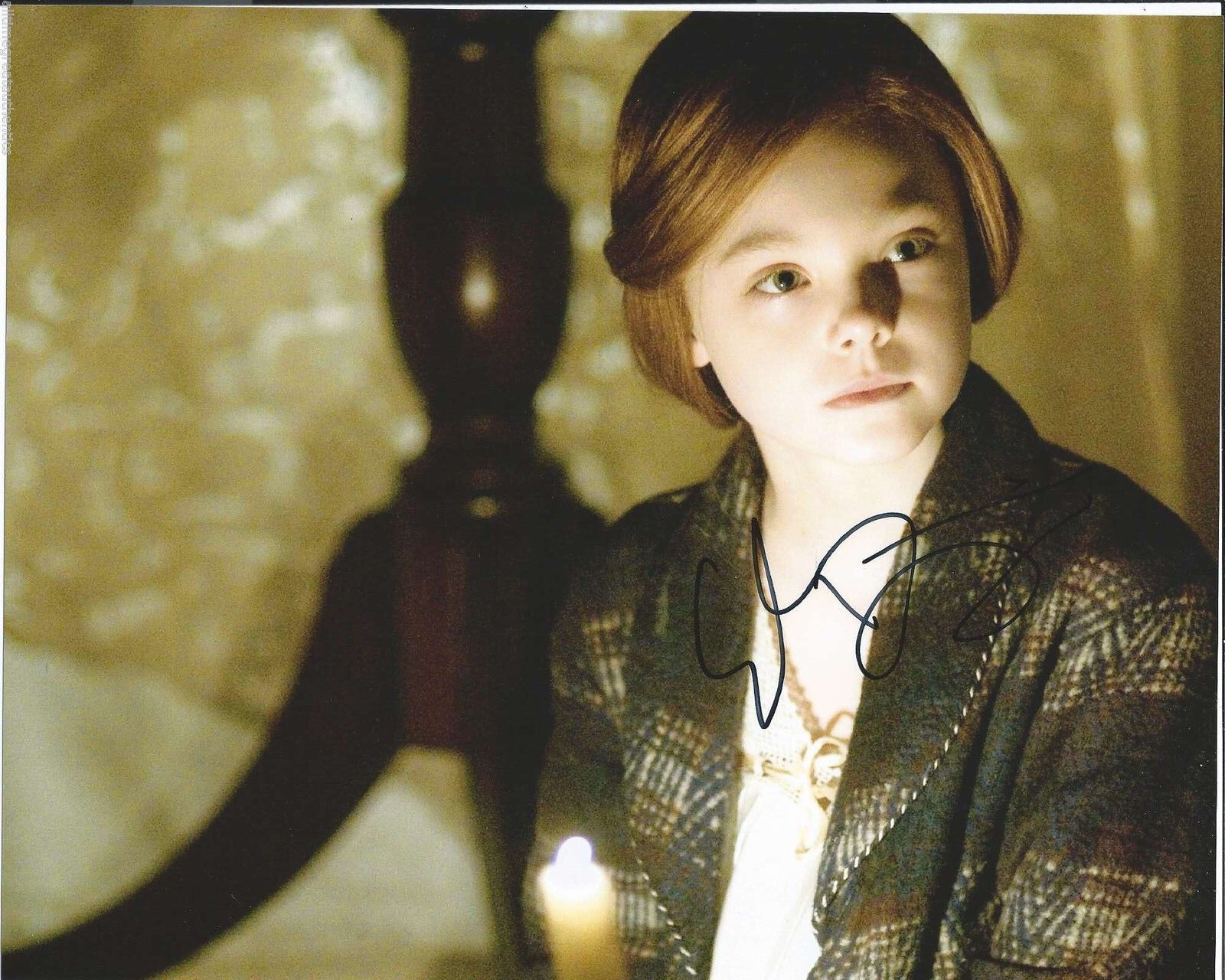 ACTRESS ELLE FANNING SIGNED AUTHENTIC 'SUPER 8' 8X10 Photo Poster painting C w/COA MALEFICENT