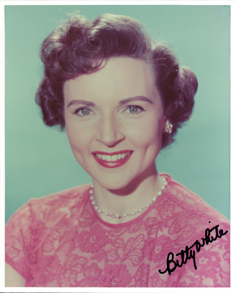 Betty White signed authentic 8x10 Photo Poster painting COA