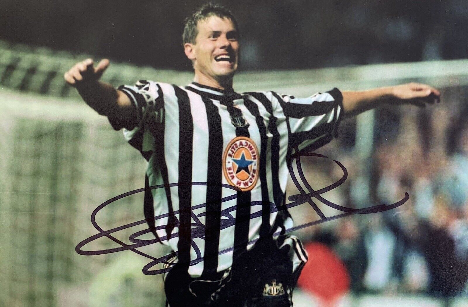 Rob Lee Genuine Hand Signed Newcastle United 6X4 Photo Poster painting