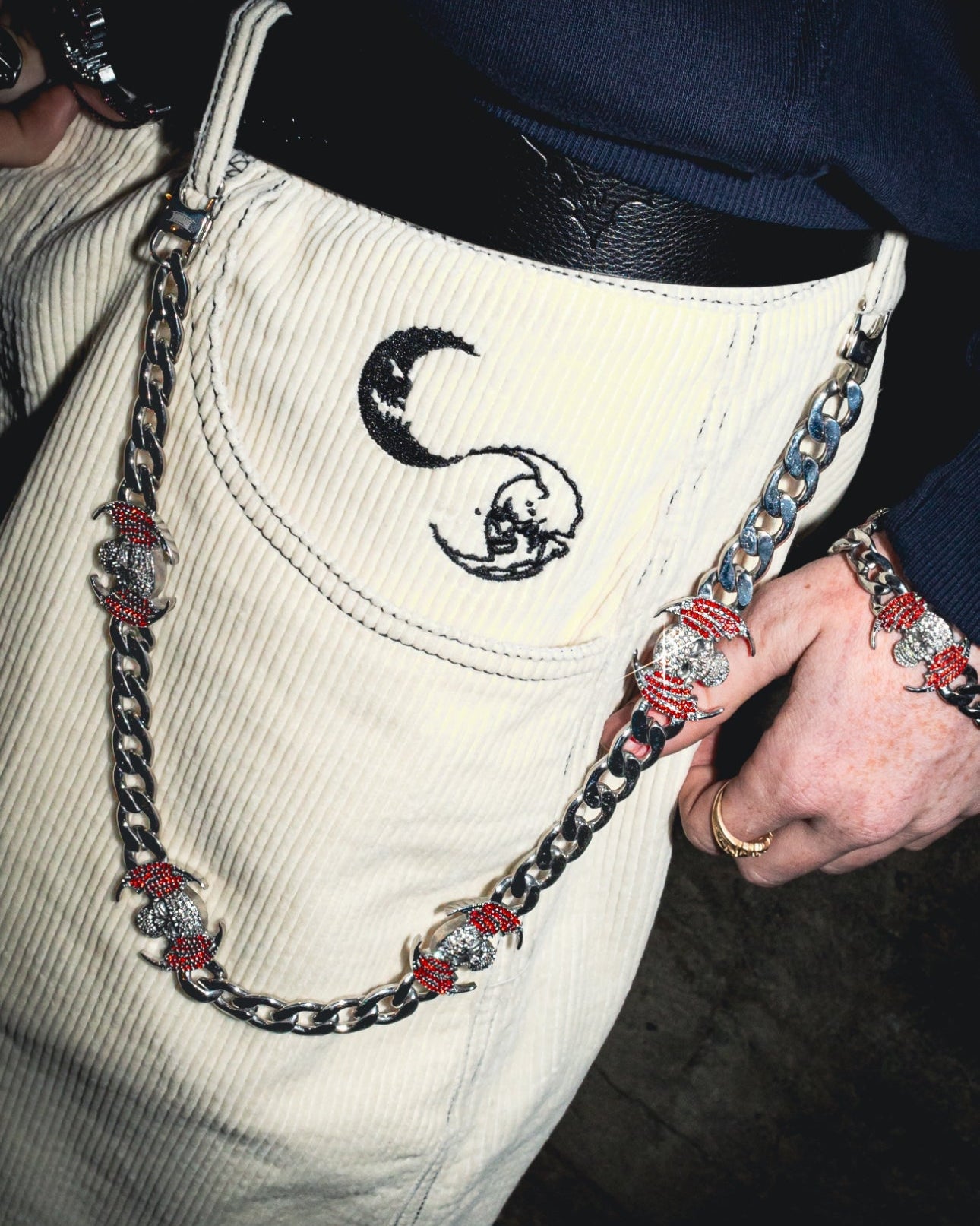 FLYING SKULL - Red Wallet Chain