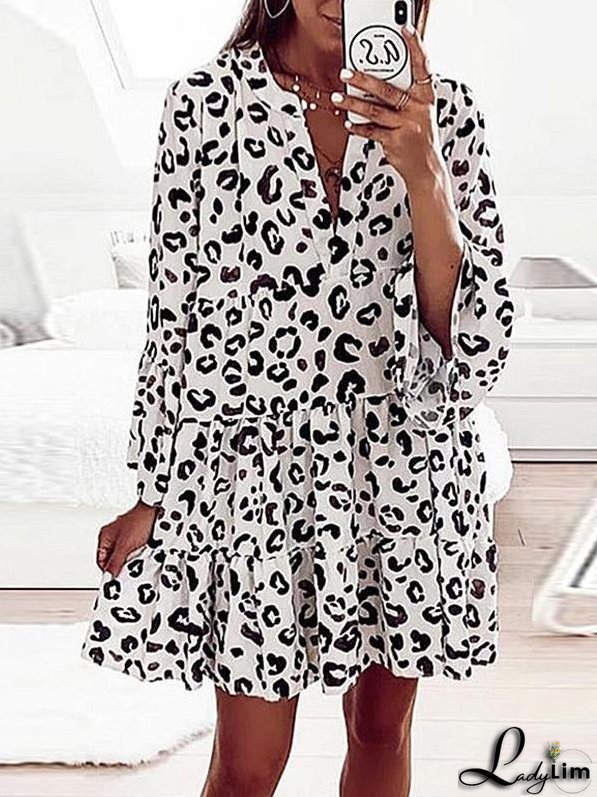 Printed long-sleeved loose V-neck patchwork dress