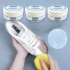 Cr&egrave;me nettoyante anti-taches pour chaussures