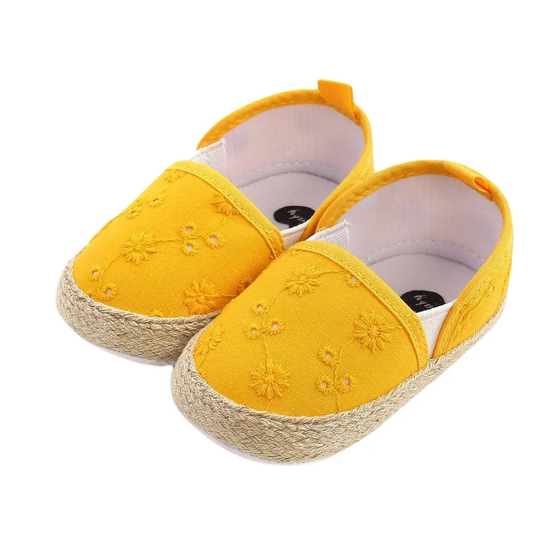 Infant Baby Solid Crib Shoes, Cute Embroidered Floral Princess Dress Shoes Anti-Slip Toddler First Walkers 0-18M