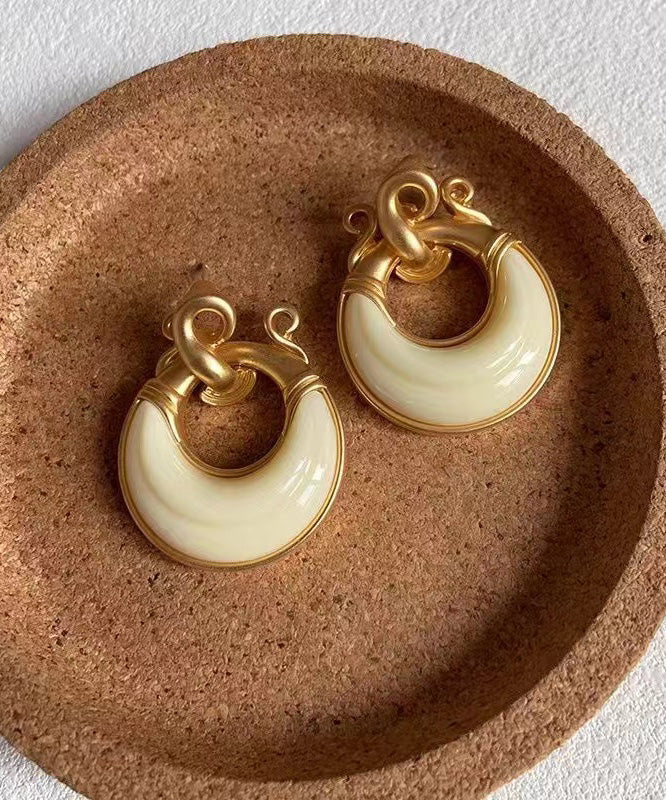 VCSHOES White Alloy Resin Geometry Hollow out Drop Earrings