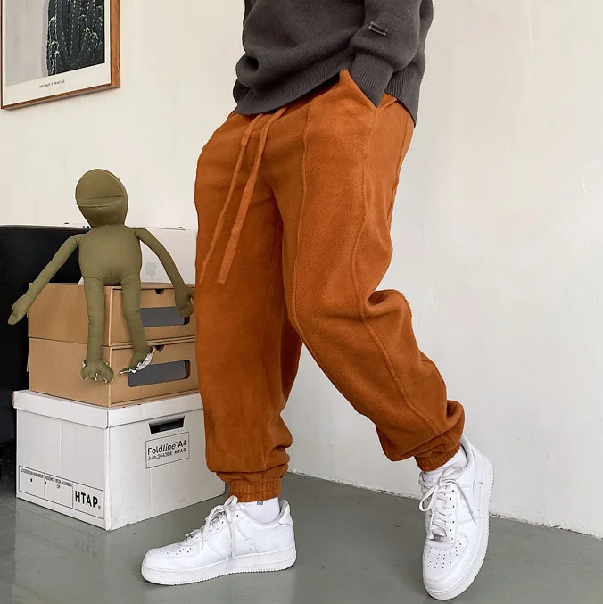 Polar Fleece Solid Color Loose-fitting Sports Sweatpants、、URBENIE