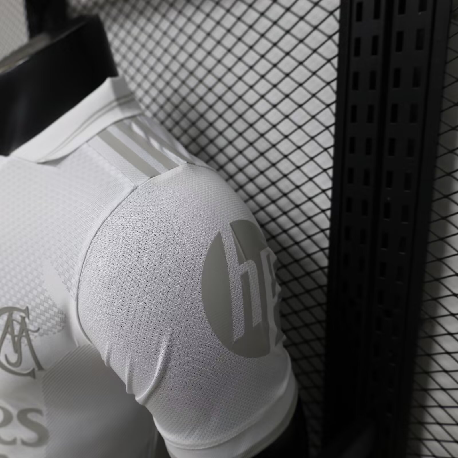 26/27 Real Madrid 125th Anniversary Edition Player Version Football T-Shirt Thai Quality