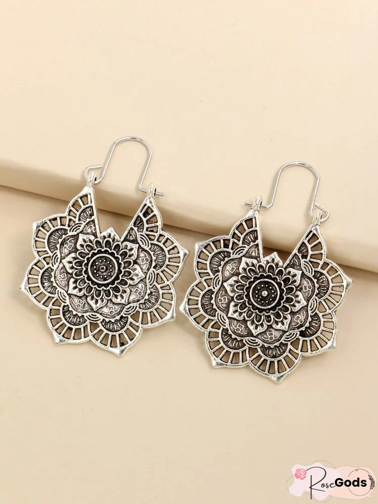Flower Textured Hollow Out Earrings
