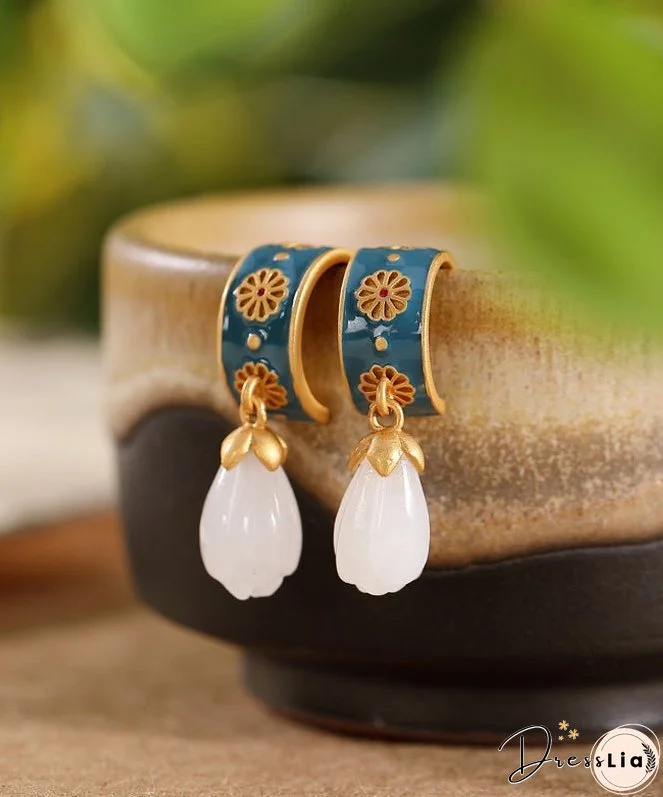 Simple White Copper Inlaid Hetian Jade Stud Earrings
