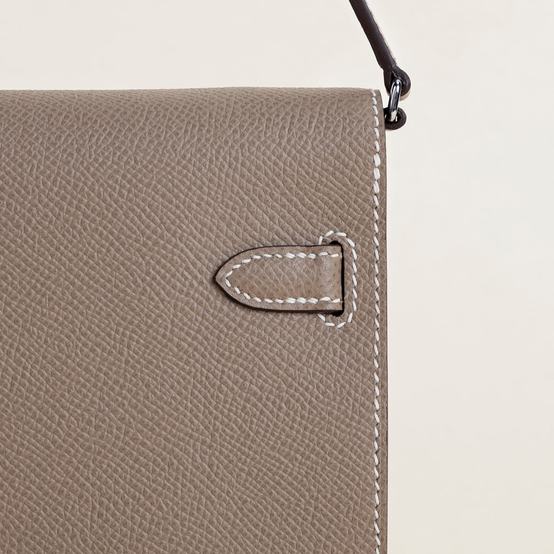 Kelly to go Epsom  CK18 Etoupe PHW