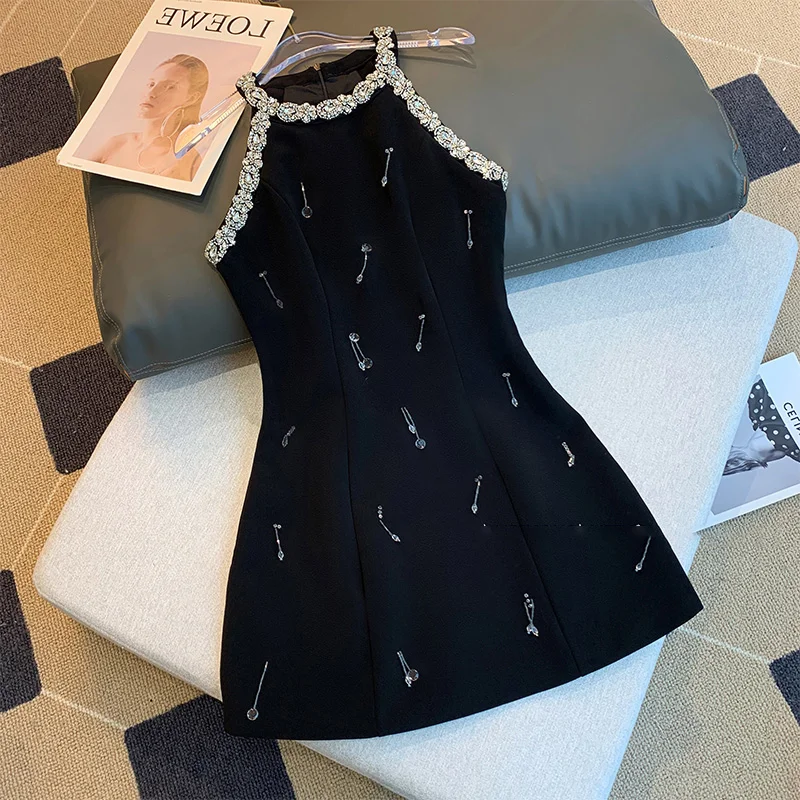 Ueong Women Elegant Luxury Sleeveless Sequins Round Neck Evening Dresses 2023 Summer Sheath Sexy Slim Fit Black Camisole Dress