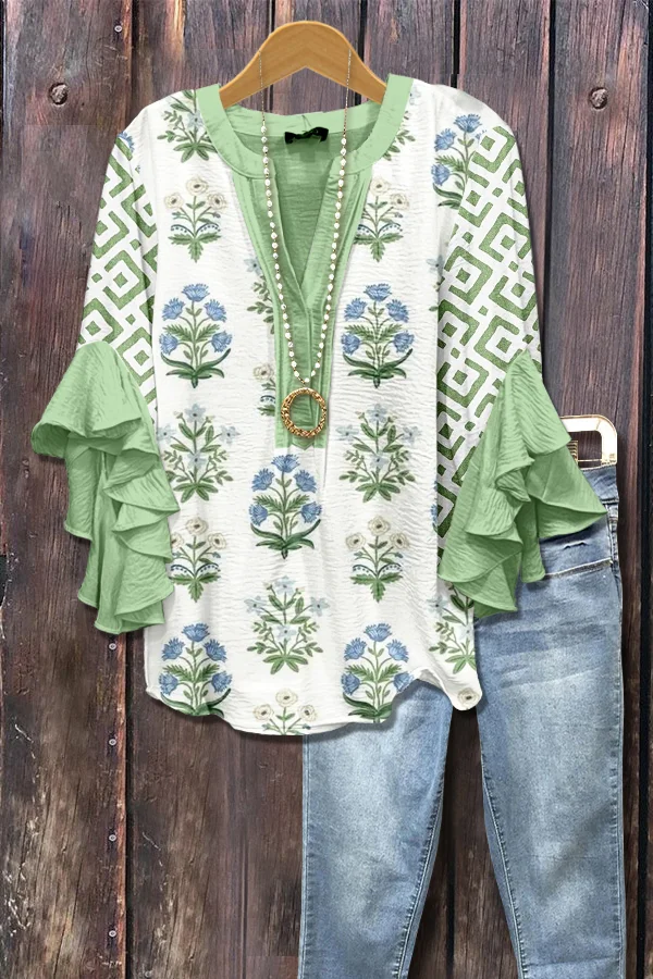 Flroal Print Geo Ruffle Sleeve Top