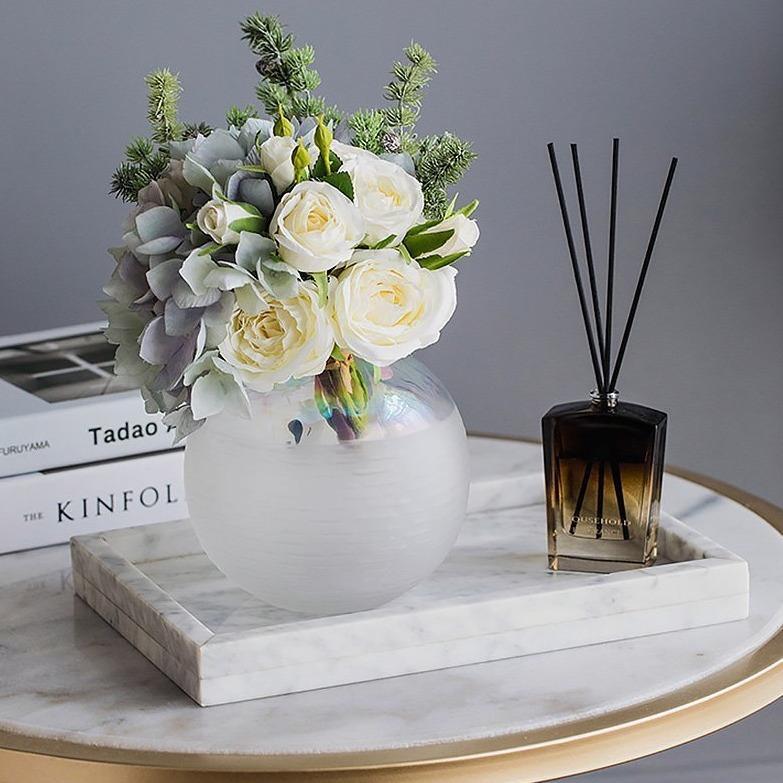 White Glass Pot Type Flower Vases