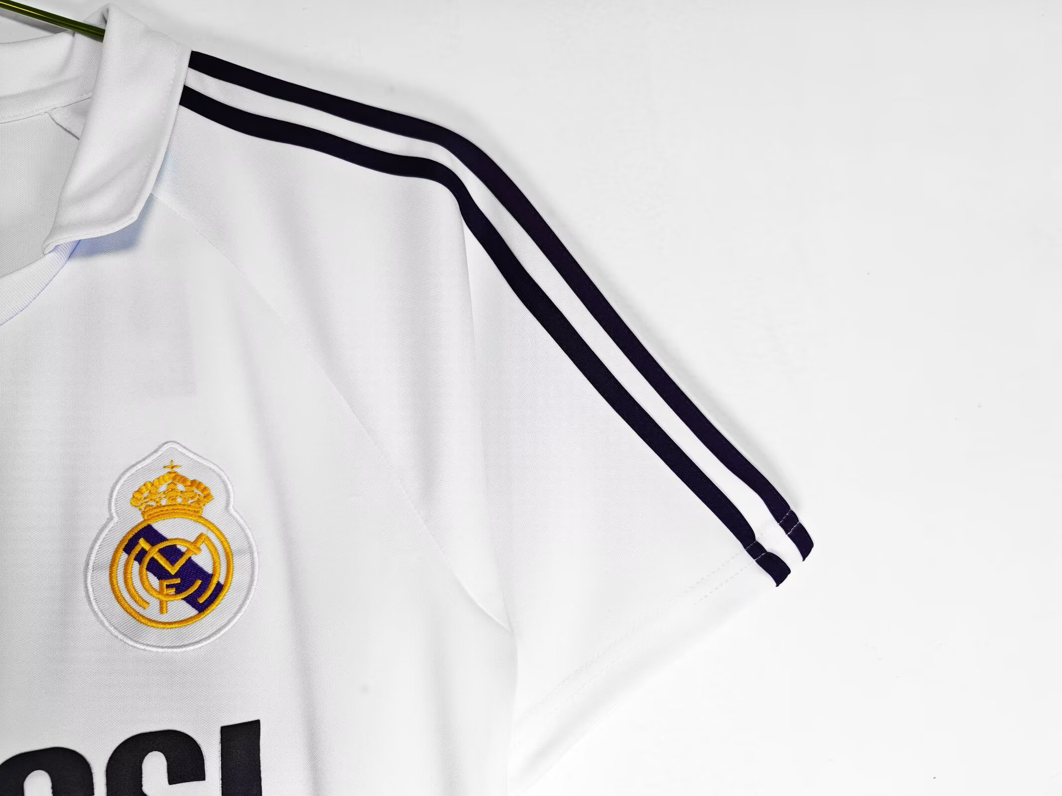 Retro 1984-1985 Real Madrid Home Football Shirt