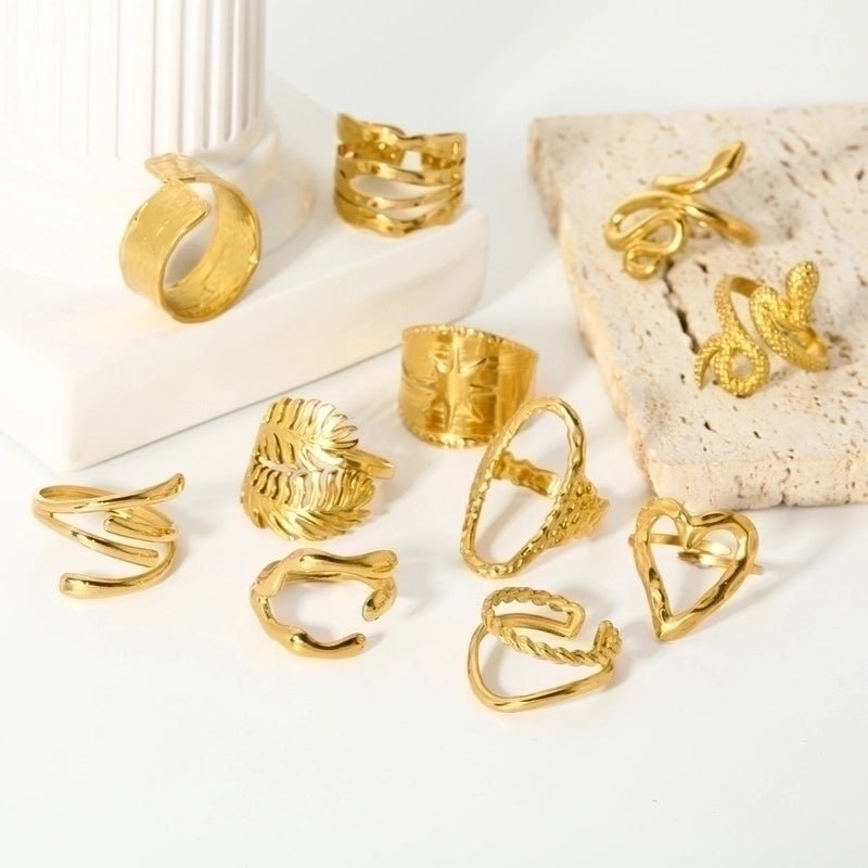 Modern Style Artistic Heart Shape Snake Titanium Steel Open Ring In Bulk