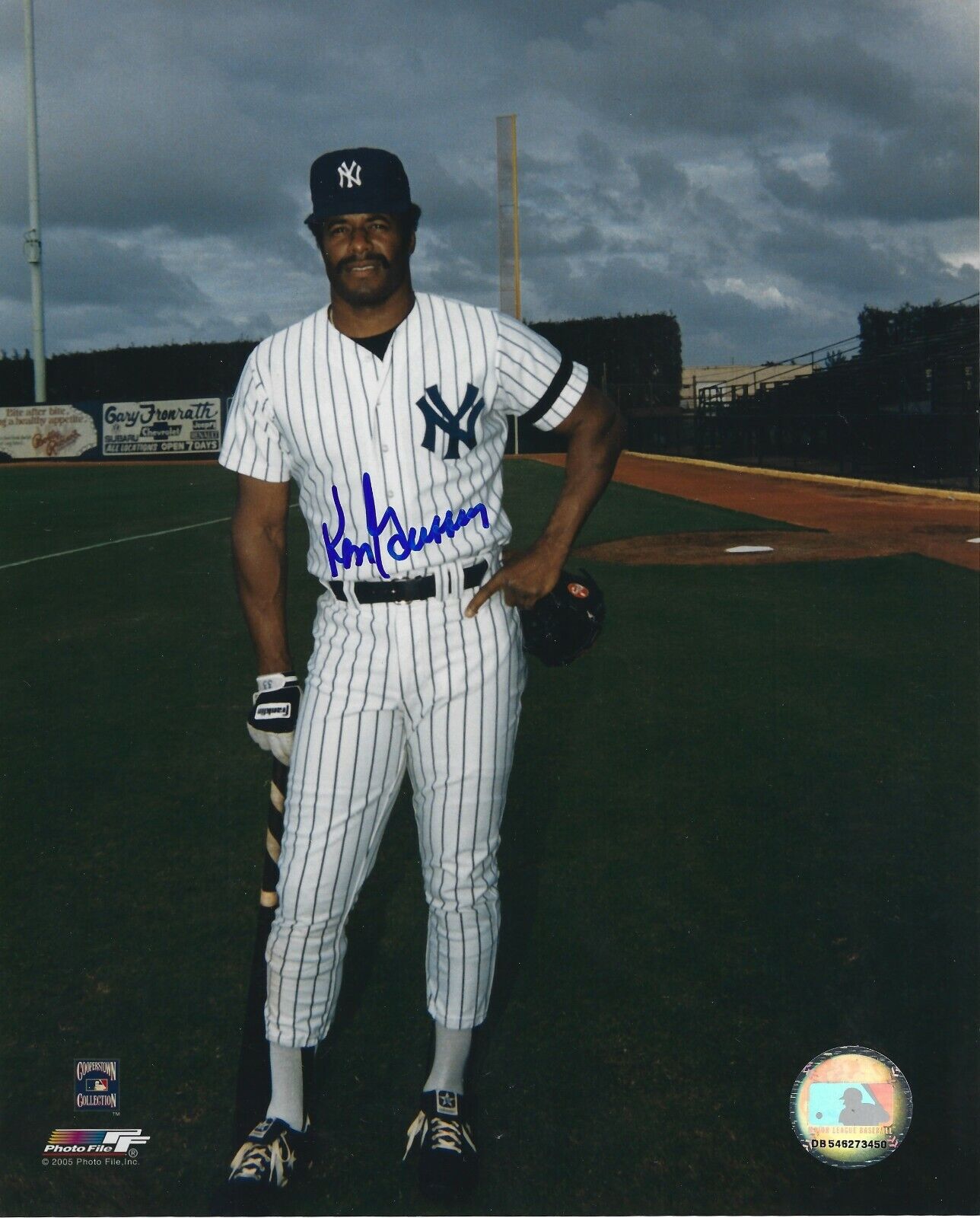 Signed 8x10 KEN GRIFFEY New York Yankees Autographed Photo Poster painting- COA