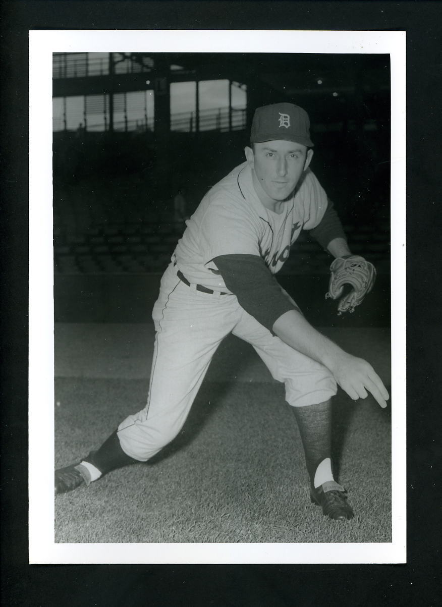 Ray Narleski circa 1959 Press Original Photo Poster painting by Don Wingfield Detroit Tigers