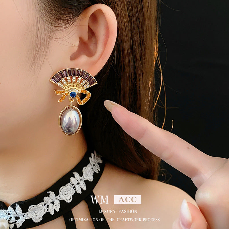 Medieval Fan-Shape Geometric Alloy Electroplating Earrings