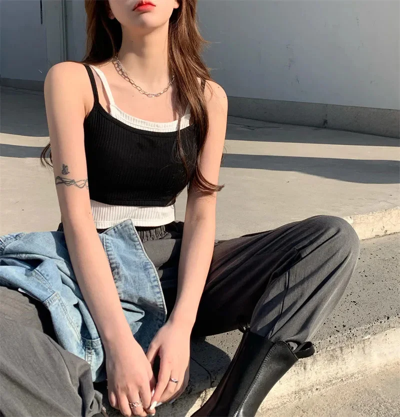 Uveng Uveng Girl Sports Slings Small Vest Women Wear In The Summer Inside The Bottom Of The Chest Design Small Fake Two-Piece Top