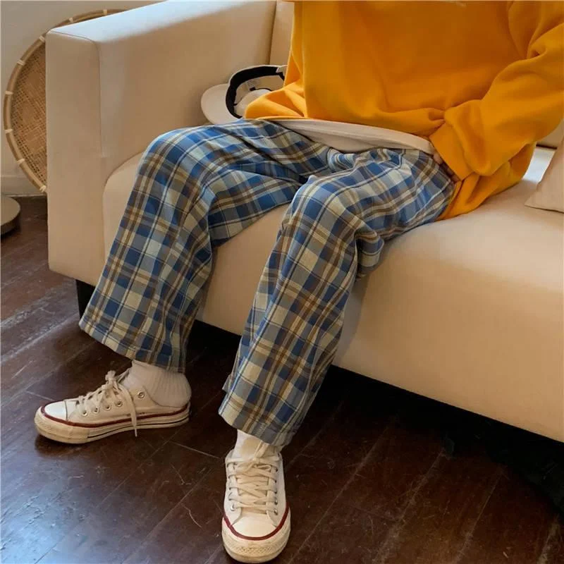 Brownm Waist Checkered Sweatpants