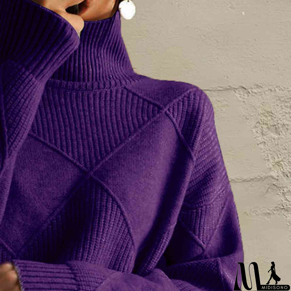 MidiSono - Versatile and Comfortable Sweater