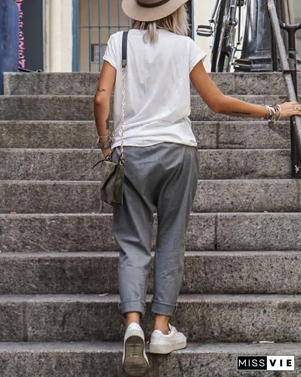 Solid Color Casual Pocket Elastic Waist Harem Pants