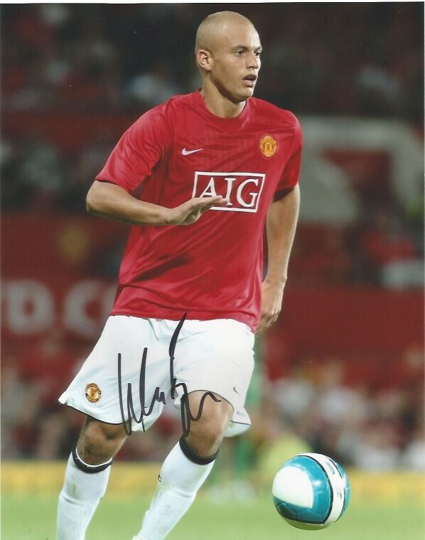 Manchester United Wes Brown Autographed Signed 8x10 Photo Poster painting COA C