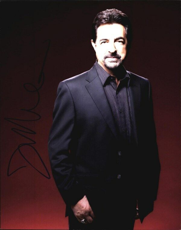 Joe Mantegna authentic signed celebrity 8x10 Photo Poster painting W/Cert Autographed 32716a1