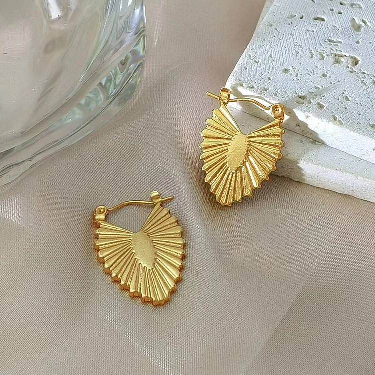 Fan-shaped Tassel Earrings