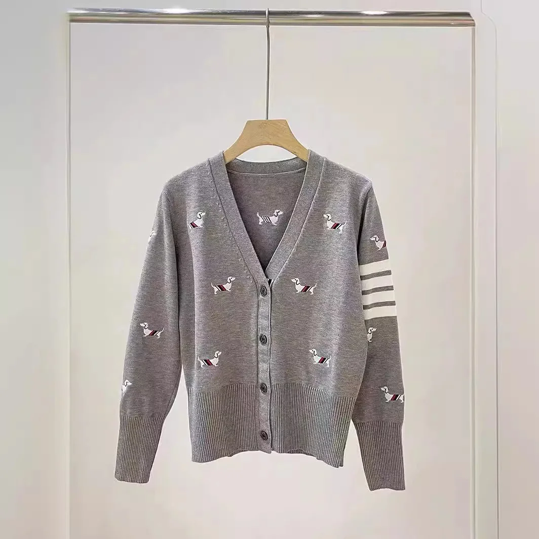 Nigikala Nigikala College Wind Puppy Embroidery V Collar Knitted Cardigan Sweater Coat Four Bar Thin Japanese, South Korea, Japan And South Korea Wind